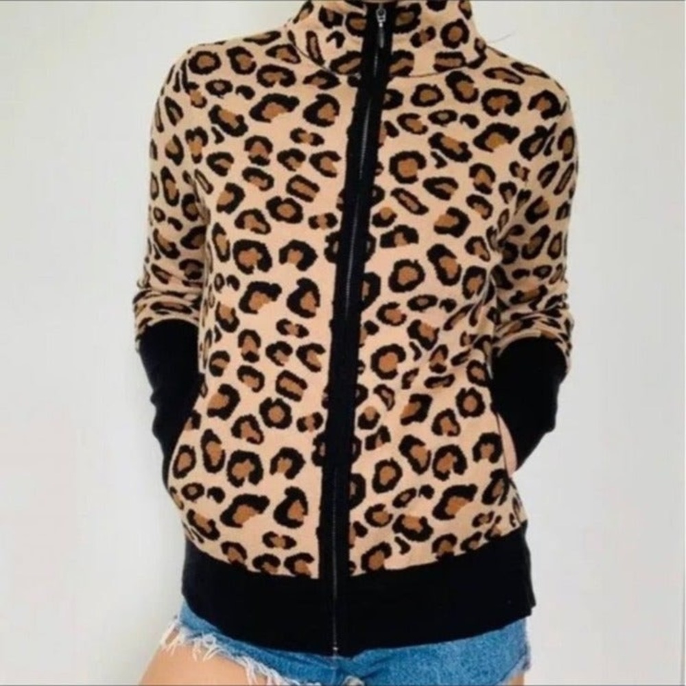 Rachel Zoe Leopard Cheetah Print Mock Neck Turtleneck long Sleeve Zip Up Sweater